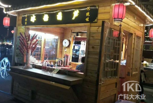 濟(jì)南景區(qū)防腐木木屋售賣(mài)亭